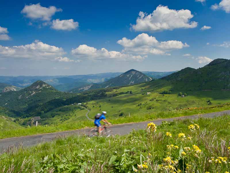Les activités à faire au Monastier sur Gazeille mezenc velo